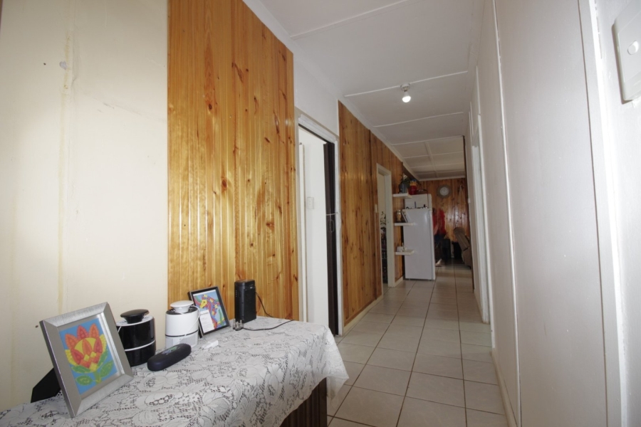 4 Bedroom Property for Sale in C Place Eastern Cape